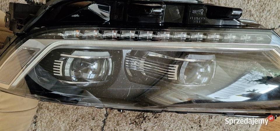 Lampa vw passatB8lew Gliwice