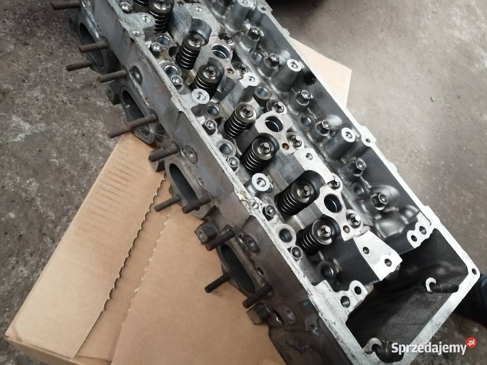 Głowica Pajero 32 200
