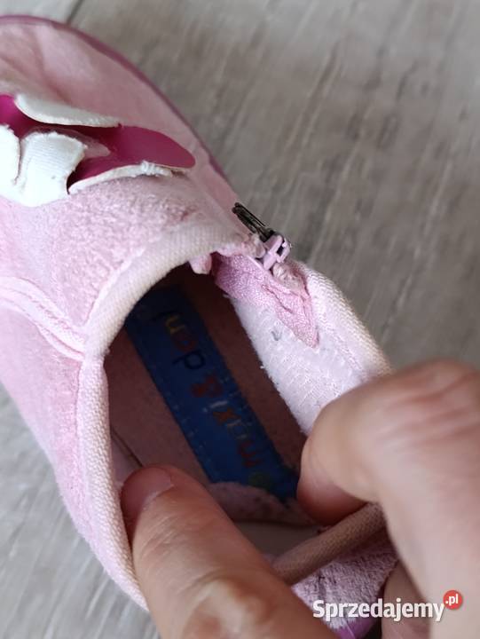 kapcie dziewczęce rozmiar 22 długość wkładki 115 Poznań