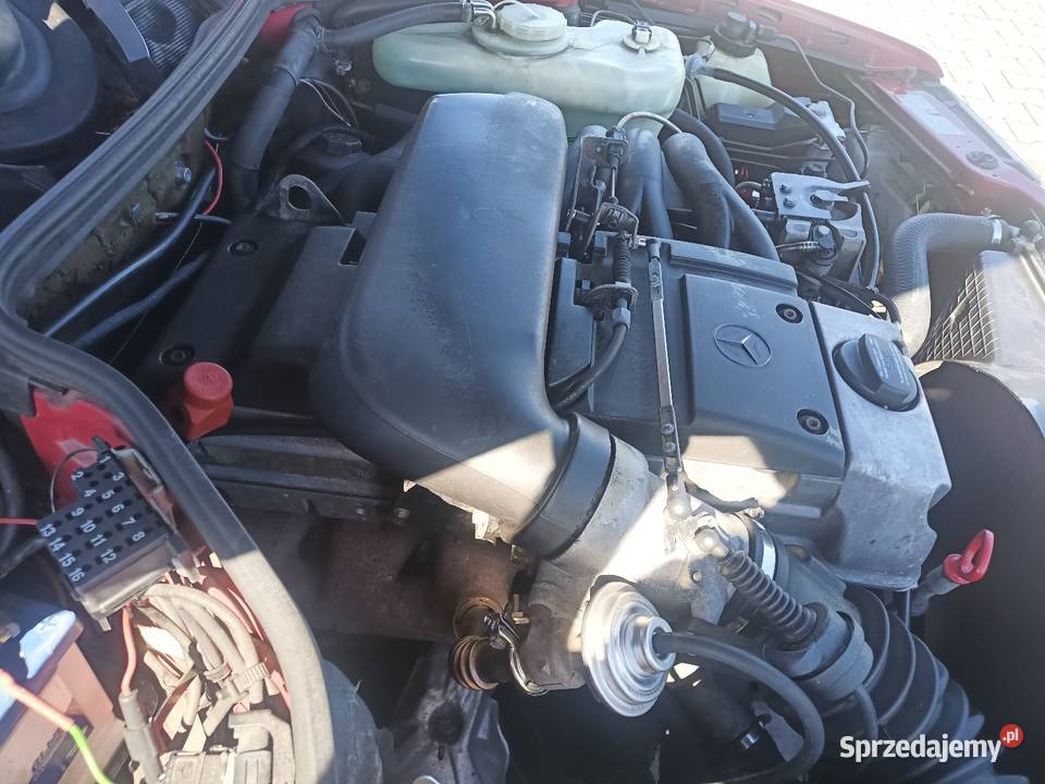 Mercedes s124 om605 113KM
