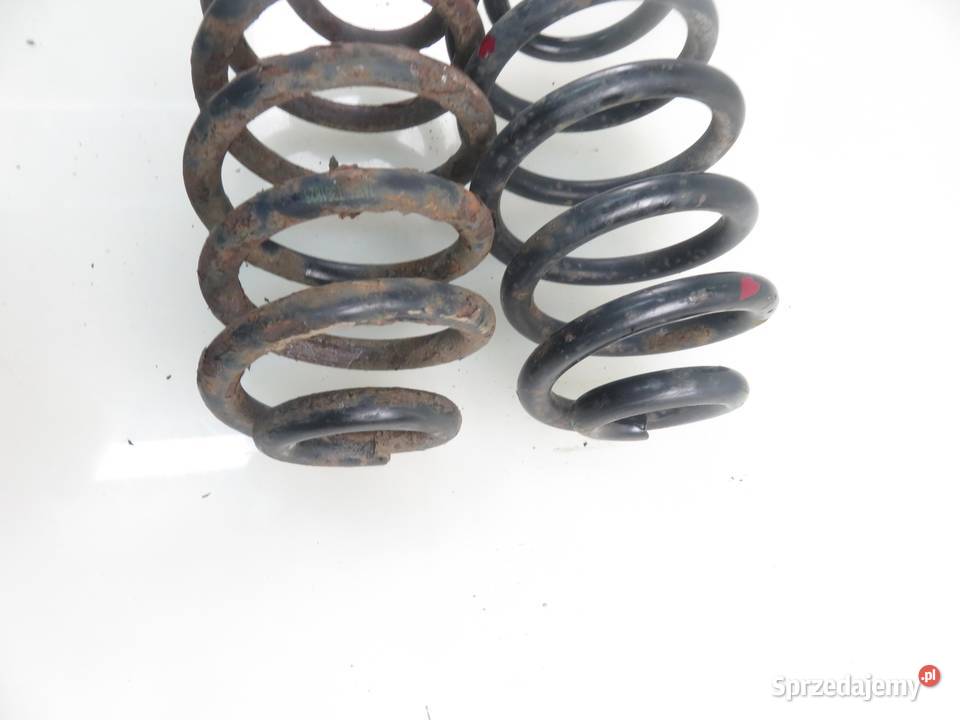 SPRĘŻYNA TYŁ AUDI A4 B6 Avant 19 TDI AWX sprzedam