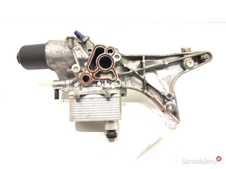 PODSTAWA CHŁODNICA OLEJU AUDI A7 C8 06Q117021E osobowe sprzedam