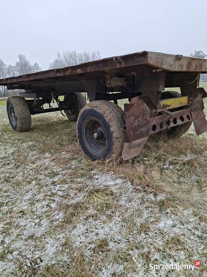 Przyczepy Bss P93 dwie sztuki nieuszkodzony Przyczepy rolnicze Sierosław