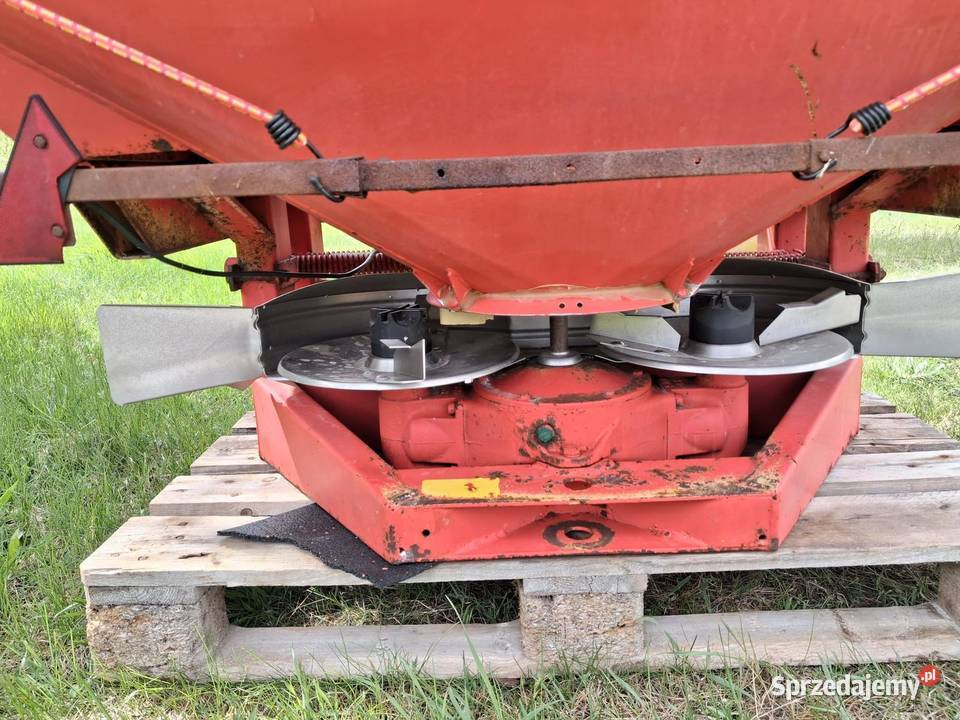 Rozsiewacz Rauch ZSB 900 hydrualika Amazone Lipnica sprzedam