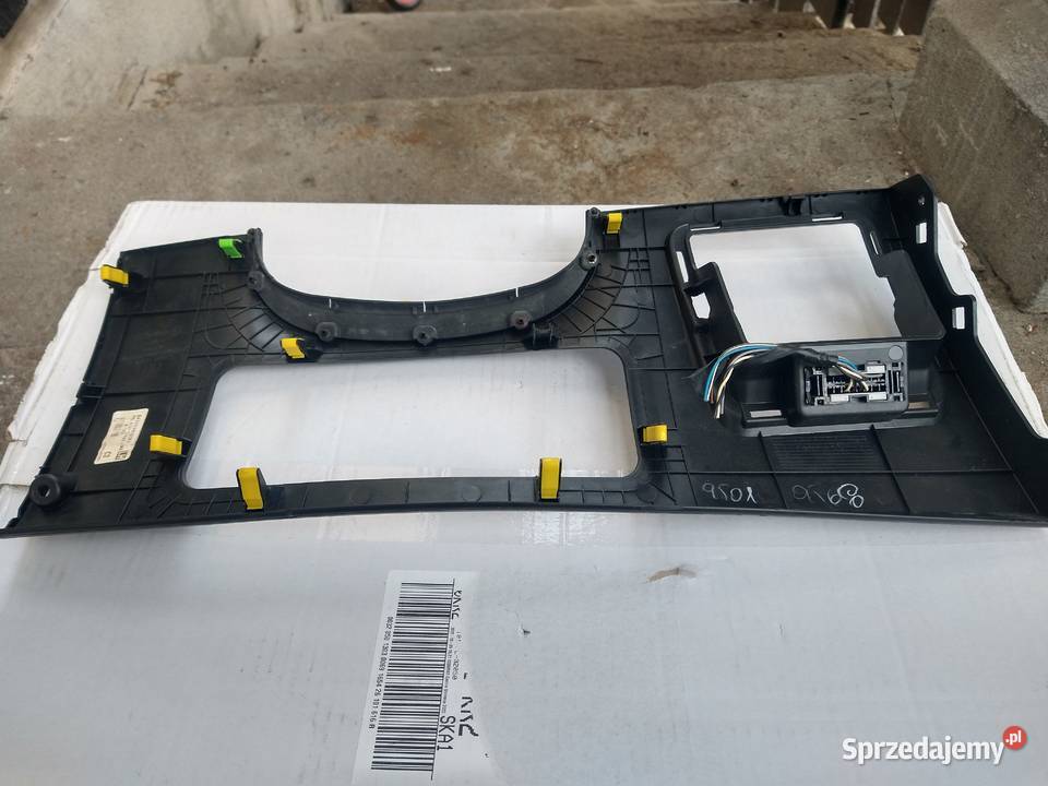 OsłonaNakładka Pod Kierownicę 84750A6100 Hyundai Radziszów
