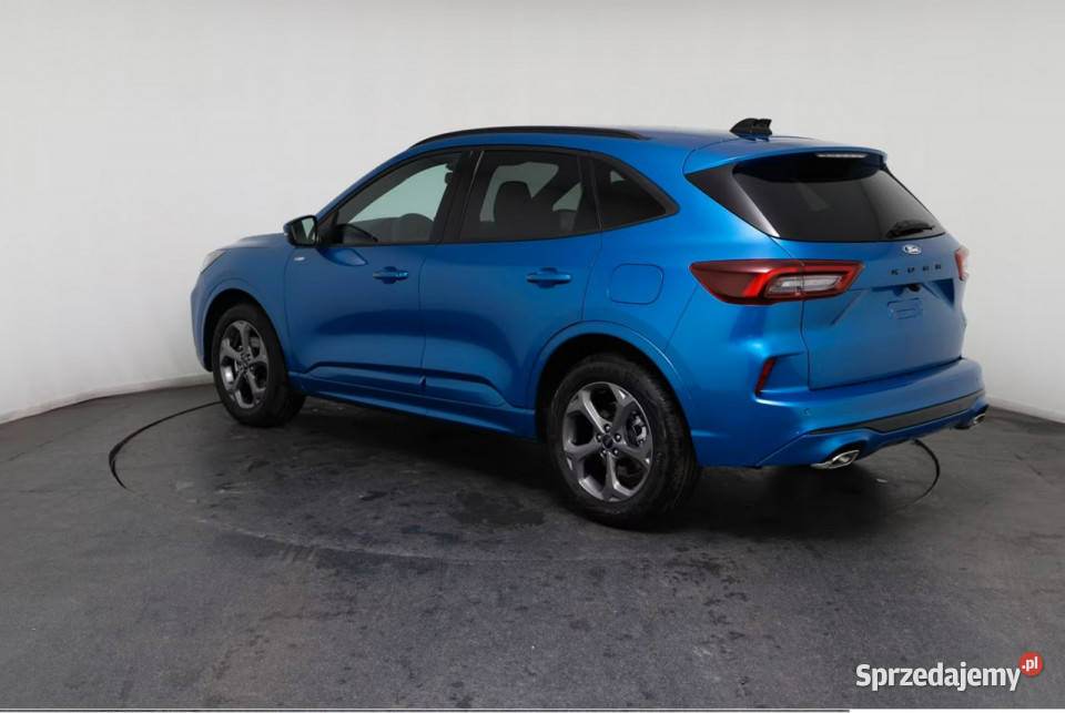 Ford Kuga ECVT 180 Titanium Pakiet Winter AC OC Szczecinek