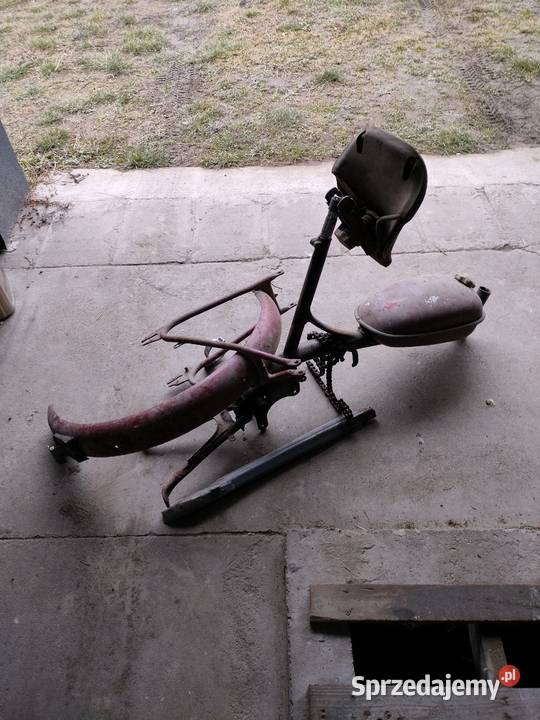 Komar sztywniak 49cm3 Motocykle, skutery, quady Strzelce Opolskie