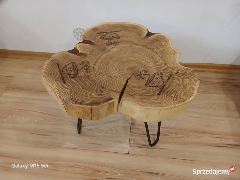 Stolik kawowy z akacji Skawina