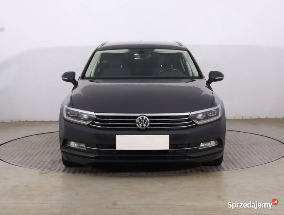 VW Passat 14 TSI nieuszkodzony Piaseczno