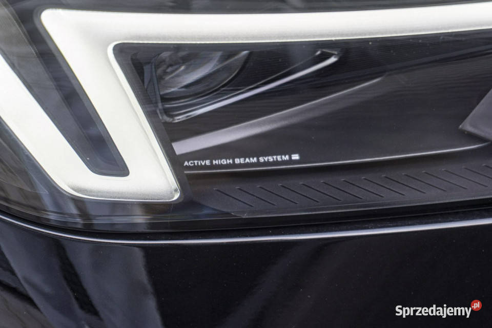 Volvo XC 90 Ultra Bright B5 AWD MildHybrid 250 sprzedam