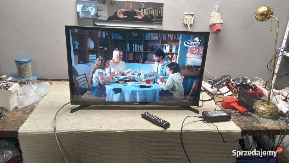Sprzedam Tv Samsung 32 cale dvbt2/hevc