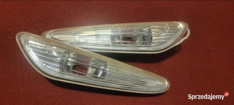 Komplet Orginalnych kierunkowskazów do BMW x3 świętokrzyskie Kielce