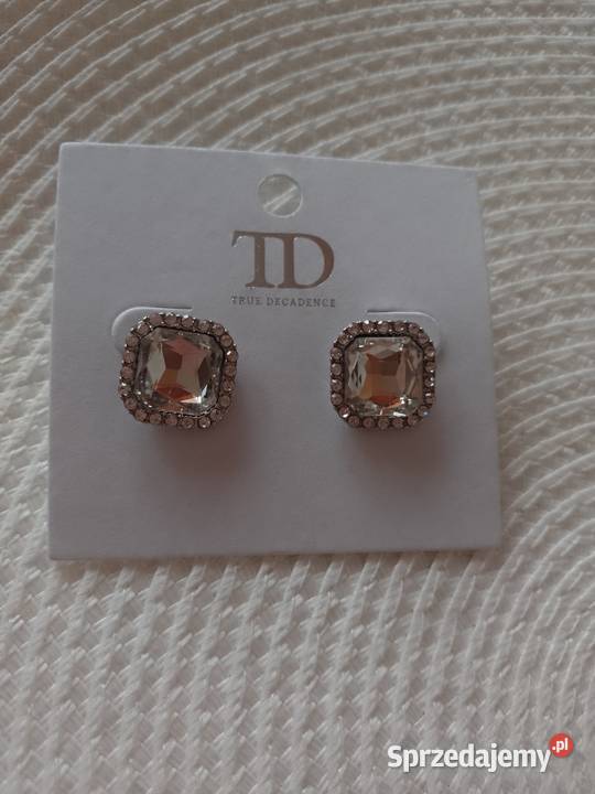 Bogato zdobione kolczyki biznesowe z Londynu Kraków sprzedam