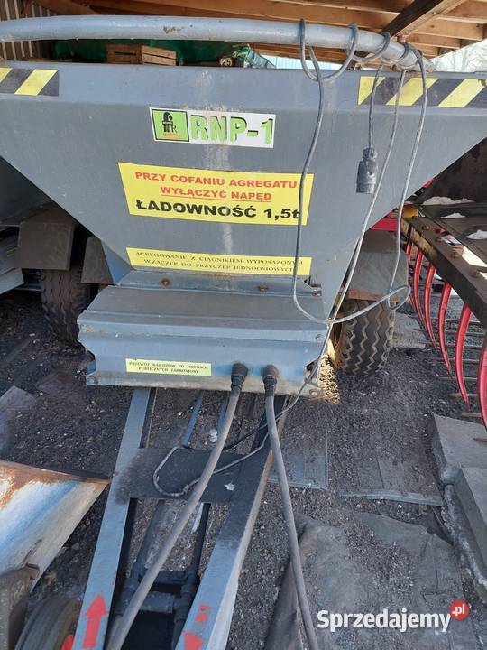 Wapniarka jednoralerzowa ładowność 15 tony Nawożenie Żyrardów