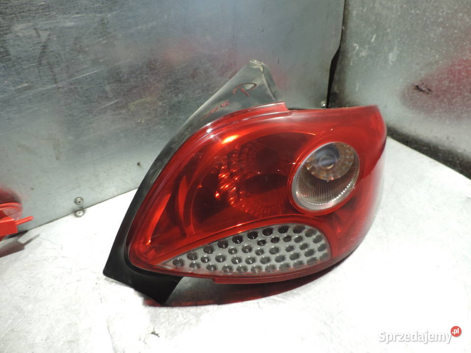 PEUGEOT 206 PLUS LAMPA PRAWA TYLNA Rok produkcji 2011 Nowy Sącz