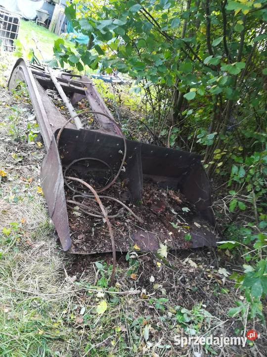Ładowarka zasięrzutna do ciągnika gąsienicowego