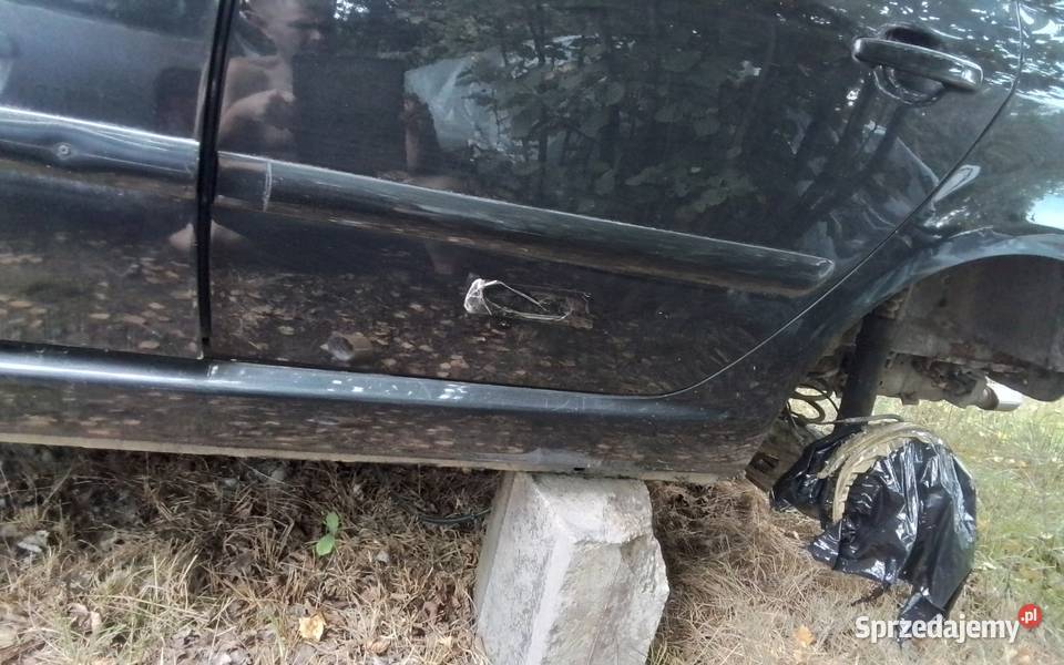 Błotnik lewy tył Peugeot 307 lift EXLD części blacharskie Tuszyn