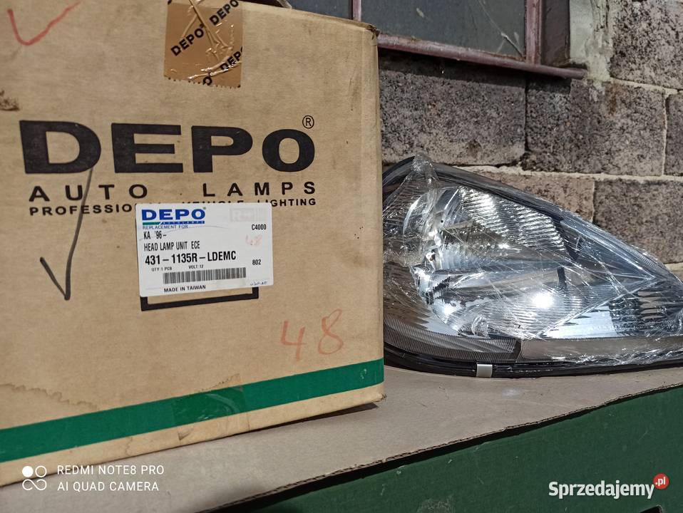 NOWA Lampa Samochodowa Prawe Kuzie