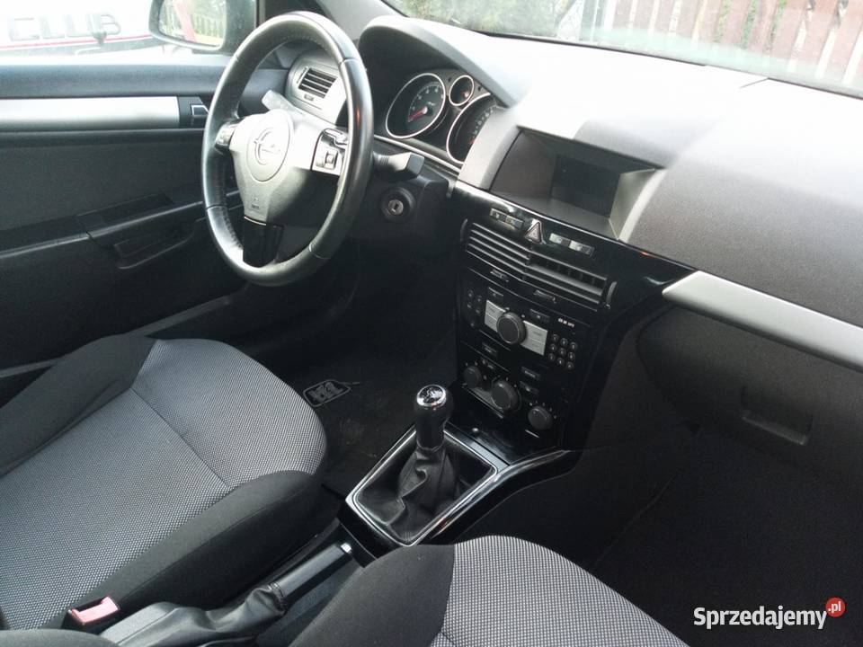 Opel Astra 16 16V Benyzna 115 AUTO KLMA Grzane 1600cm3 Wiskitki