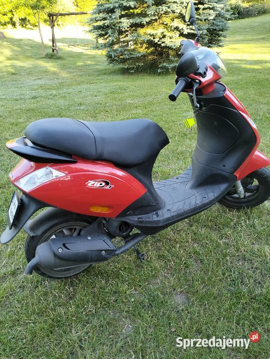 Skuter Piaggio Zip 50 2T symboliczny przebieg warmińsko-mazurskie Olsztynek