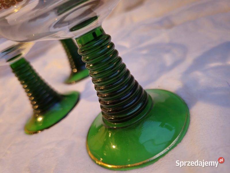 Komplet kieliszków 33 Rmer ręcznie zdobione dolnośląskie Nowa Ruda sprzedam