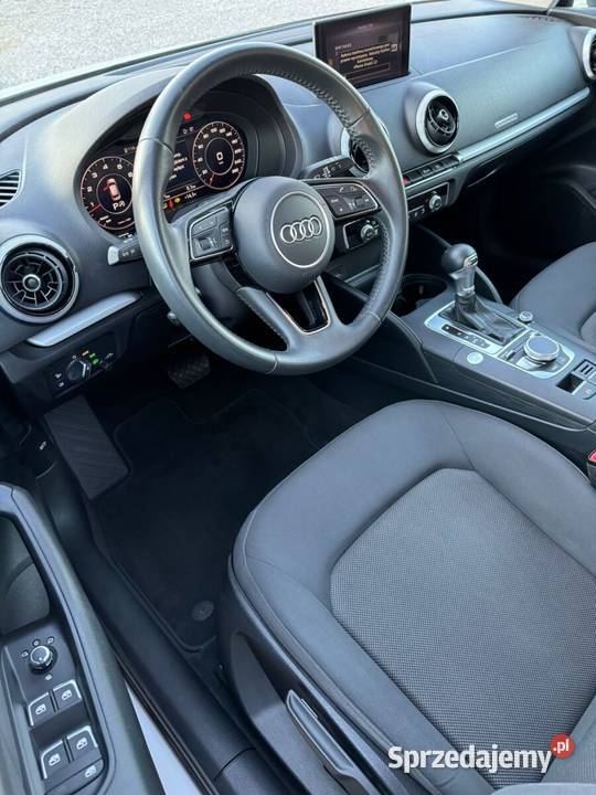 AUDI A3 35 TFSI Sportback S tronic 2020r FV 23 Nisko