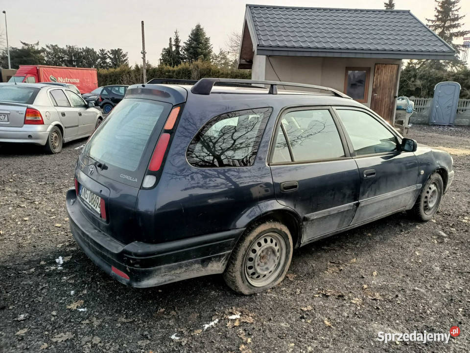 Toyota Corolla Toyota Corolla 14 bg 01r Seria nieuszkodzony małopolskie Tarnów