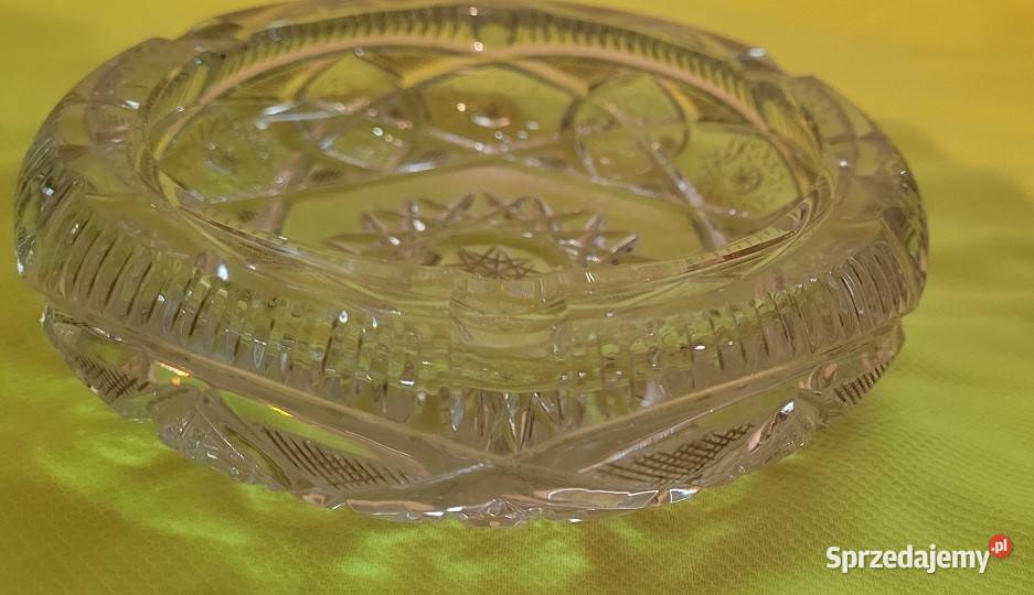 Kryształowa popielniczka ozdobna PRL IRENA Porcelana i szkło kujawsko-pomorskie Świecie