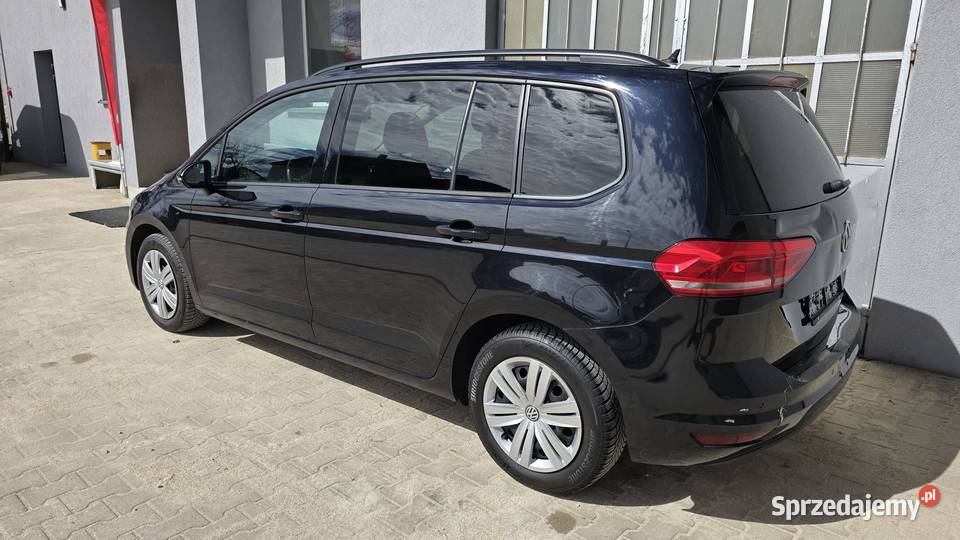 Volkswagen Touran 16 TDI SCR 115KM Nowy Świętów sprzedam