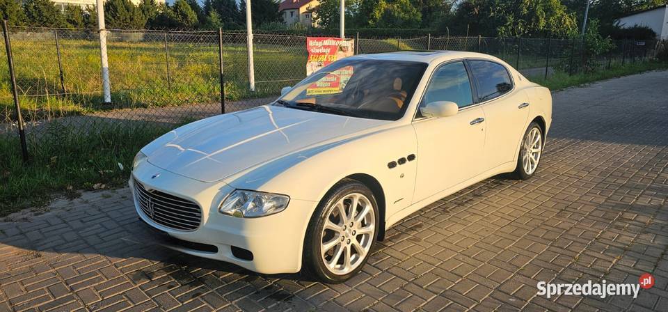 Maserati quattroporte V Japonia bez grama nieuszkodzony Quattroporte