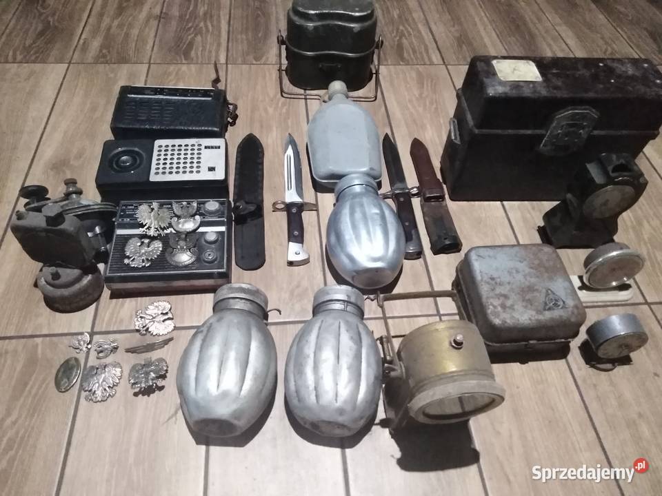 Bagnety orzełki manierki stary telefon Goworowo