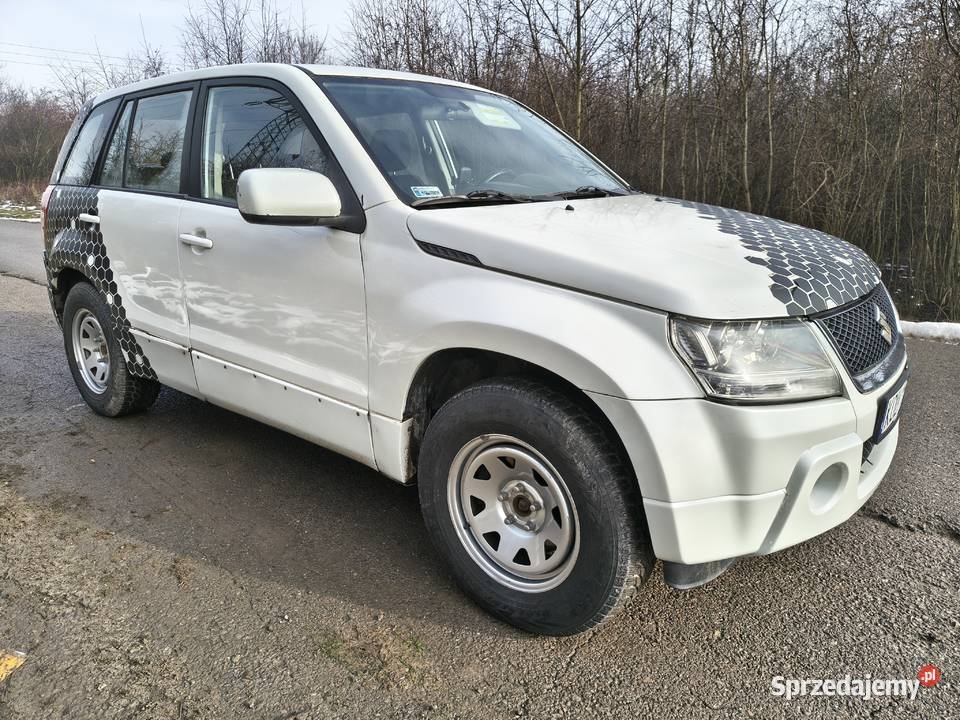 Suzuki Grand Vitara V6 27 4x4 LPG Rok produkcji 2007 małopolskie Kraków