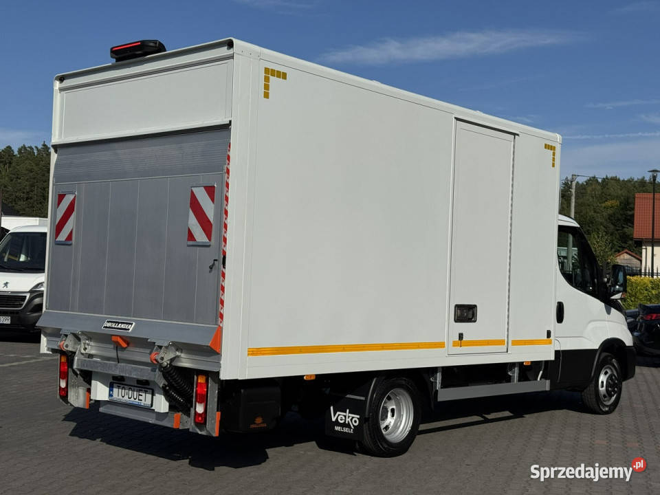Iveco Daily 35C14 Kontener Winda 750 Na ASR (kontrola trakcji) Iveco świętokrzyskie Widełki