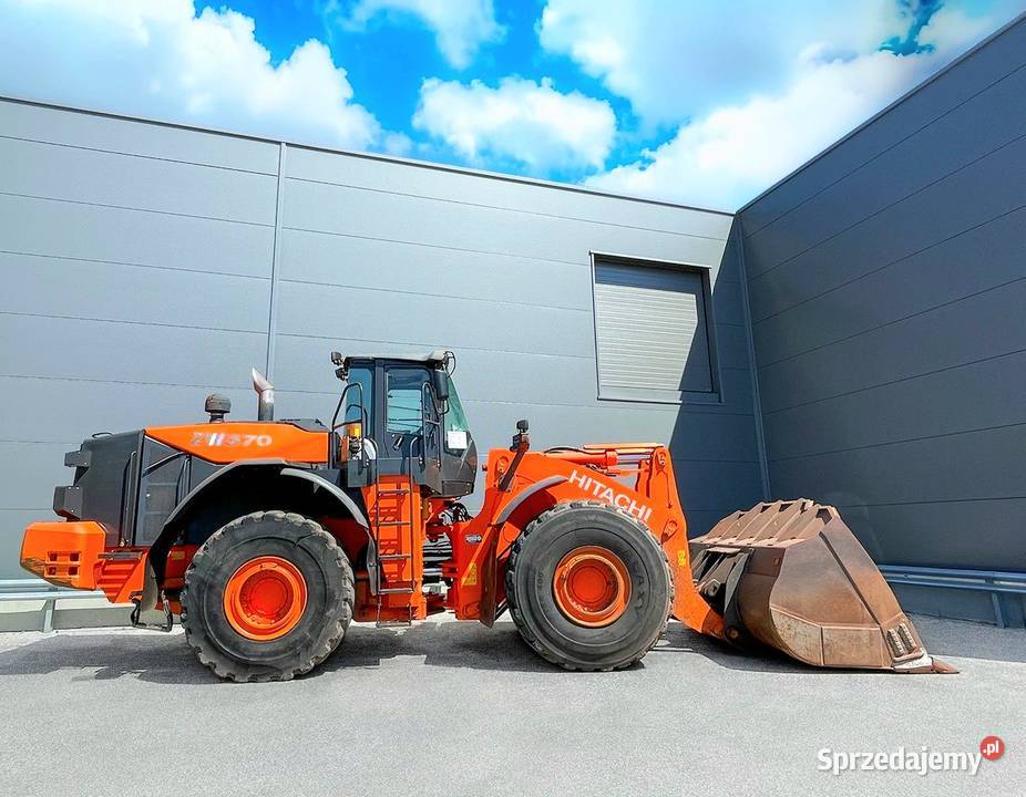 Ladowarka kolowa Hitachi ZW 3705 B 16525h mazowieckie sprzedam