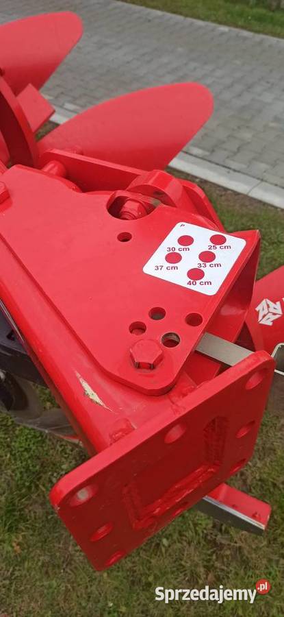 Pług 3 skibowy akpil Sułoszowa