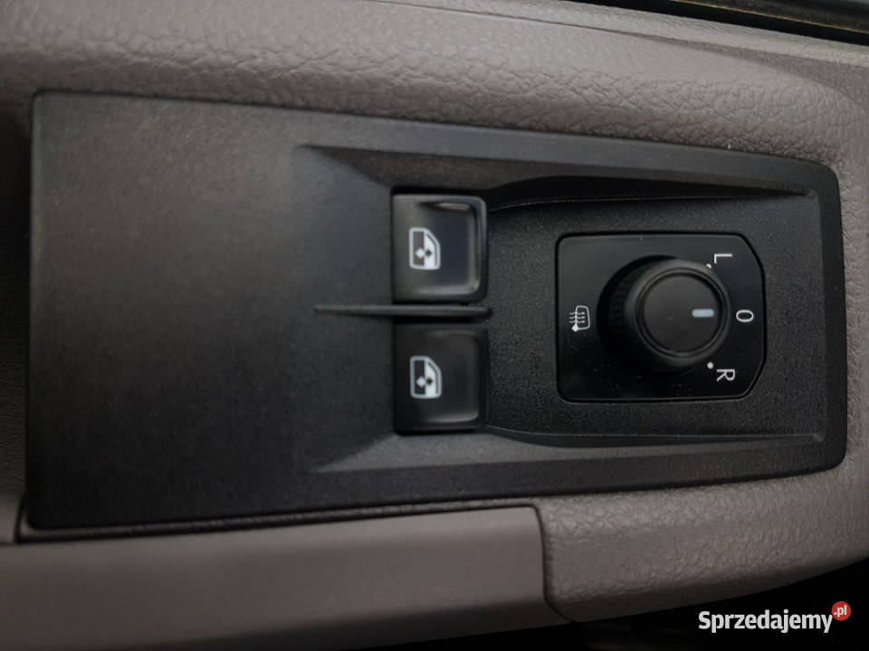Volkswagen Crafter CHŁODNIA MROŹNIA AGREGTA pełny VAT śląskie Poręba