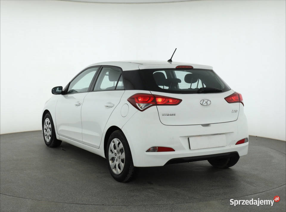 Hyundai i20 12 228161km Piaseczno