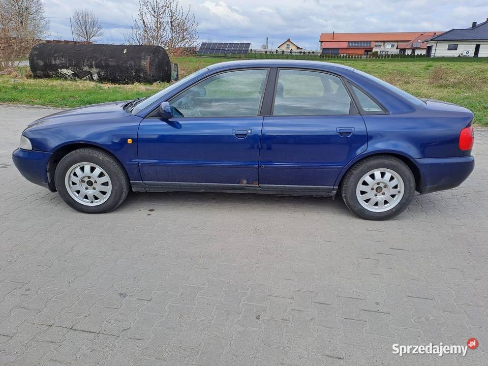 Audi a4 b5 18 LPG 1999r Piaski