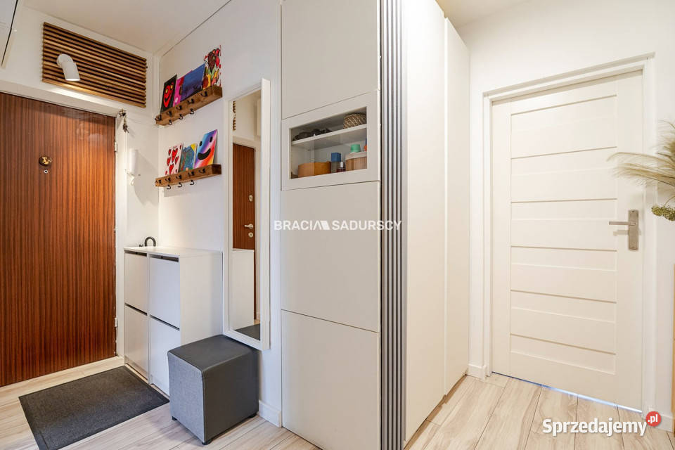 sprzedaży mieszkania Kraków os Handlowe 5132 Sprzedaż