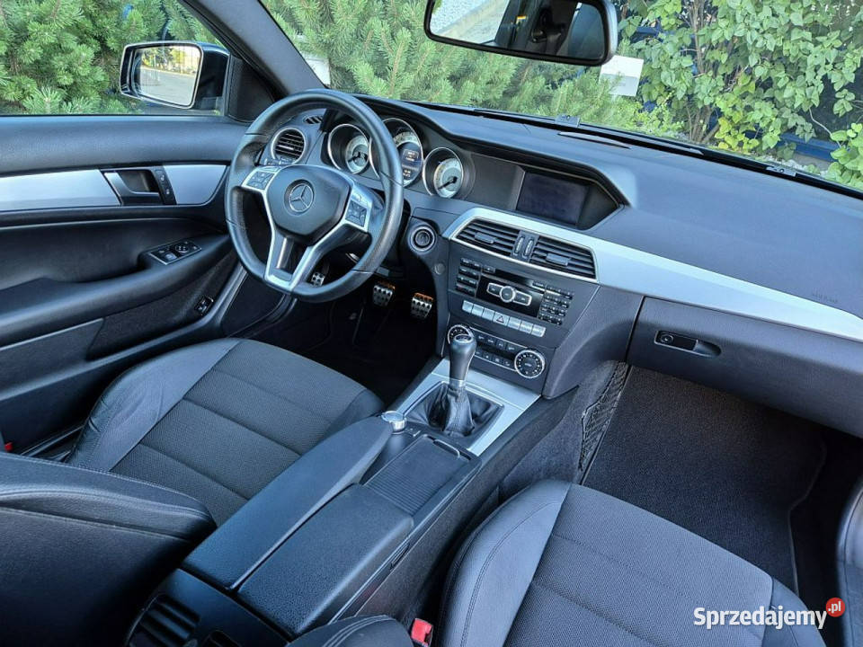 Mercedes C 180 GWARANCJA manual benzyna zadbany 2/3 mazowieckie sprzedam