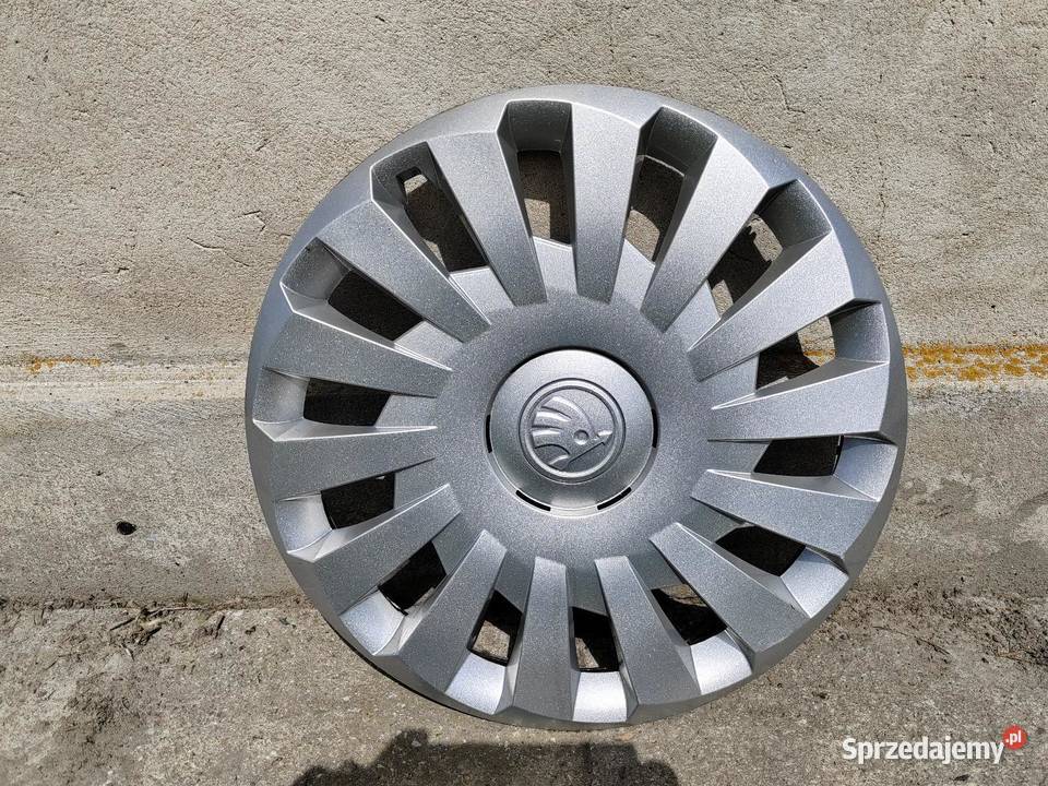 Kołpaki 16 oryginał Skoda Octavia III Bożatki