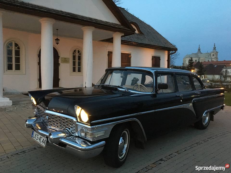 Zabytkowe auto Limuzyna Czajka do ślubu Lublin