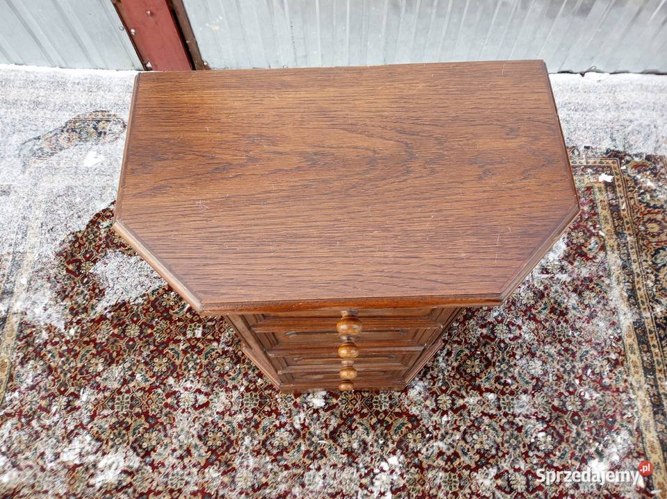 Komoda sprzedam Borówno