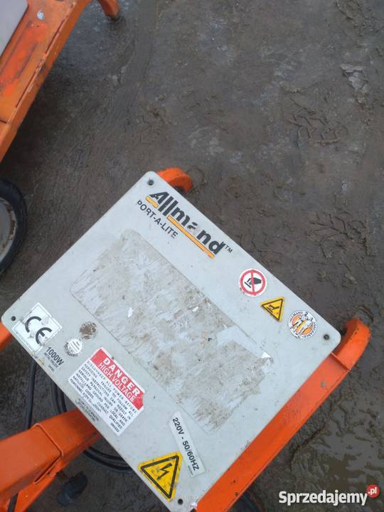 Lampa budowlana Rtęciowa 1000 wat ma zasilacz Namysłów