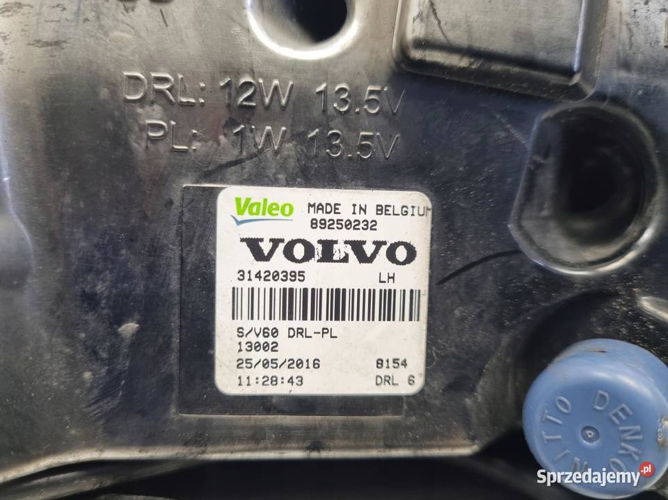 Volvo S60 II V60 LIFT PRZEDNI HALOGEN LEWY PRZÓD Światła do jazdy dziennej DRL Janów sprzedam