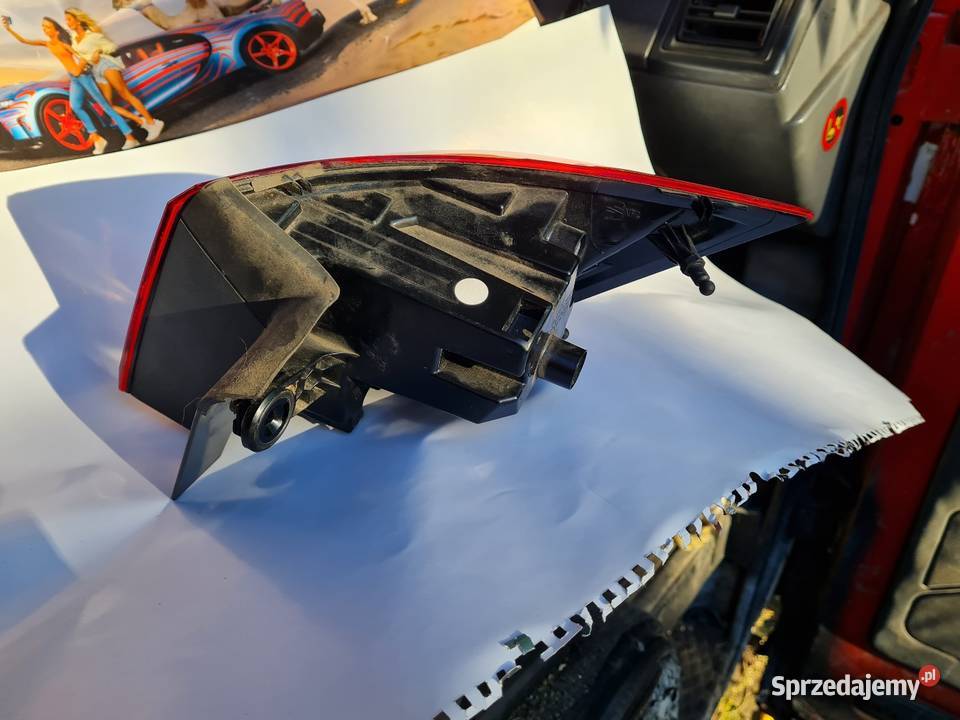 Seat Leon 3 Kombi Lampa Lewa Tylna Ledowa w małopolskie Skawina