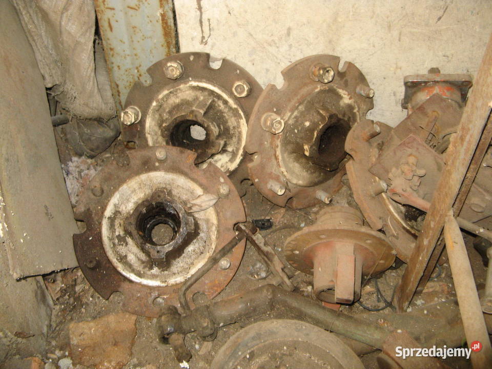 Części do Bizona z zapasów magazynowych Do kombajnów Ryki