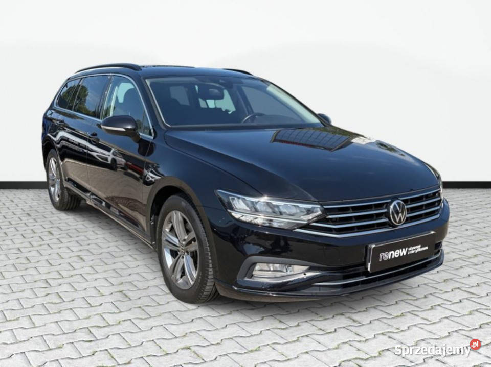 Volkswagen Passat 2022r Carplay Podgrz Fotele