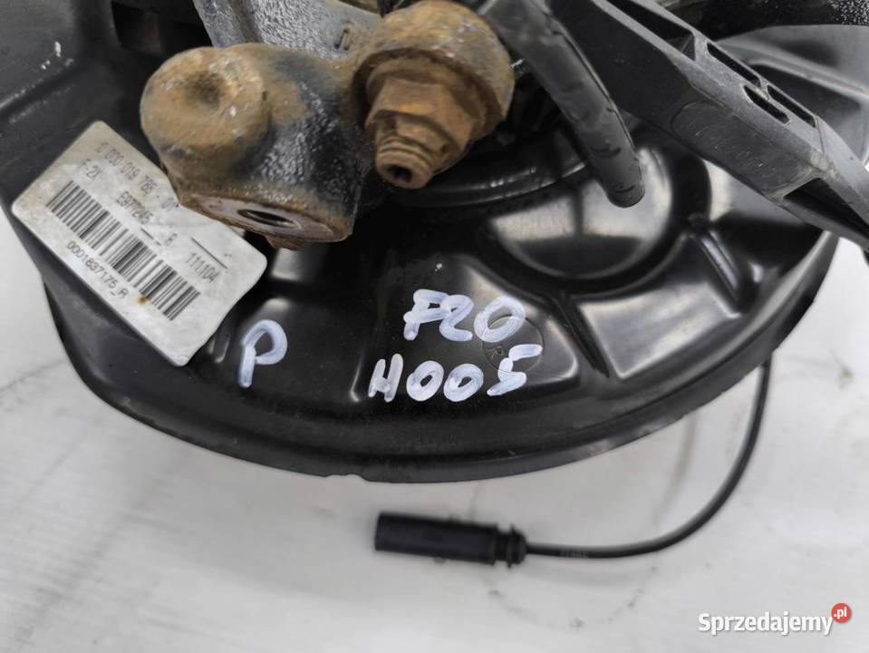 ZWROTNICA PRAWY TYŁ BMW F20 F21 116i Zwrotnice wielkopolskie