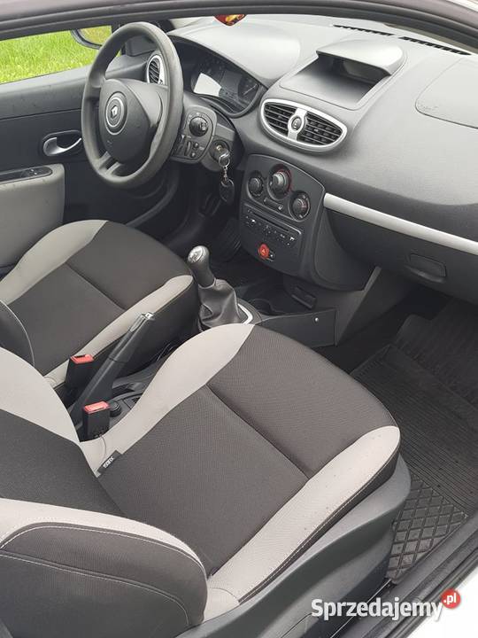 BIAŁA STRZAŁA Renault Clio 12 75 LPG AUX benzyna+LPG Warszawa